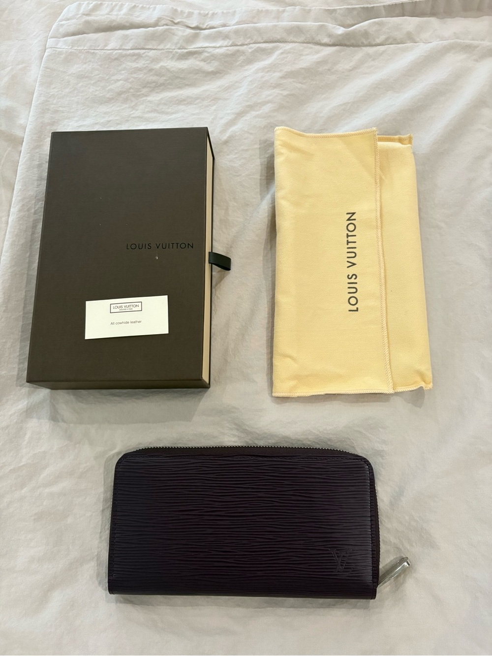 Louis Vuitton Epi leather long wallet